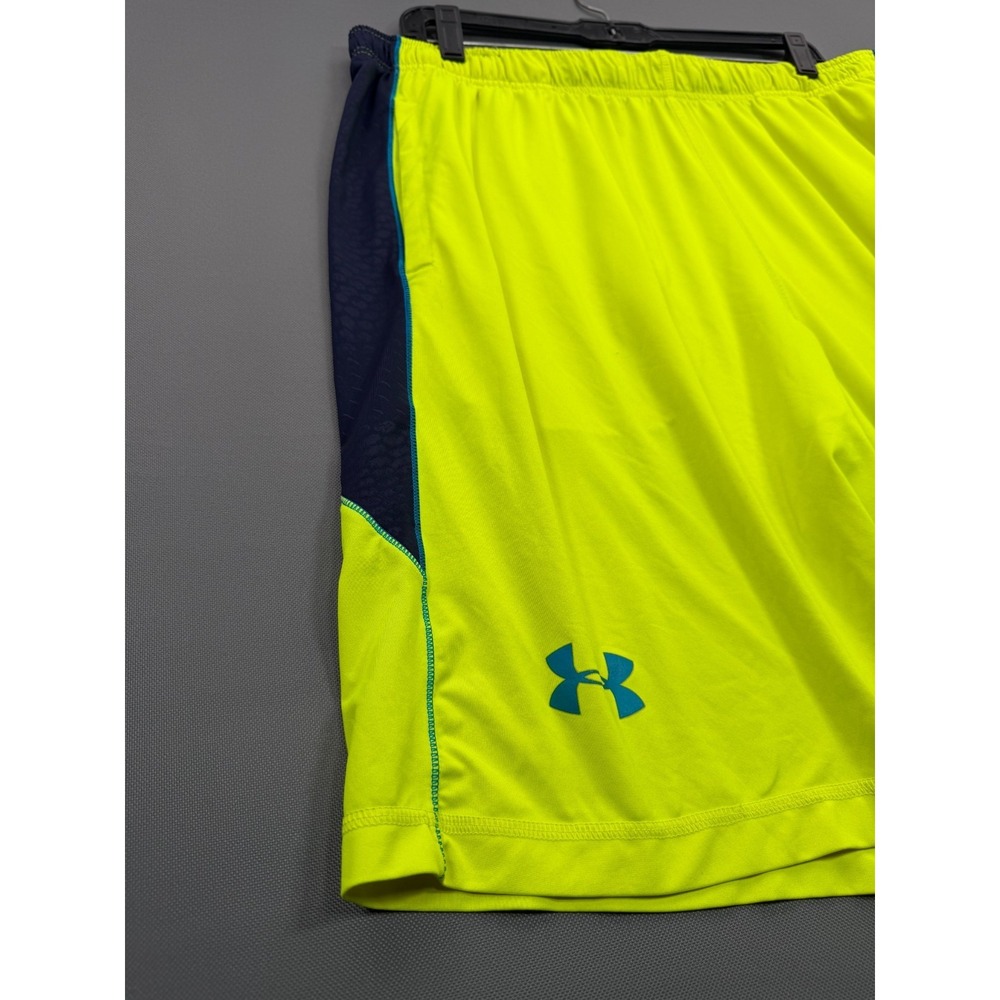 Under Armour Mens XL Neon Yellow Athletic Shorts Navy Blue Loose Fit Gym Running - Picture 2 of 4
